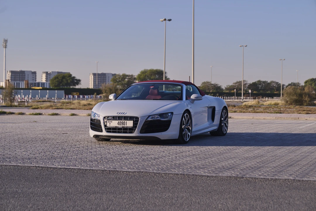 2012 Audi 42 R8 - Image 8 of 31