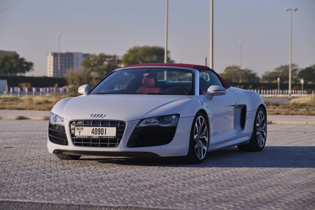 2012 Audi 42 R8 - Image 9 of 31