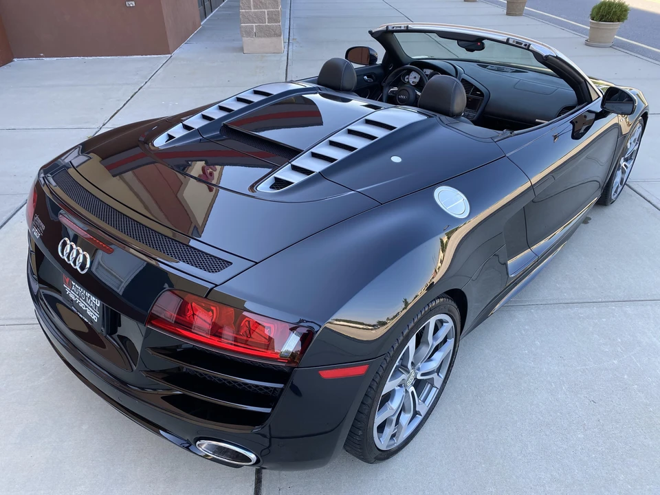 2012 Audi 42 R8 - Image 2 of 31
