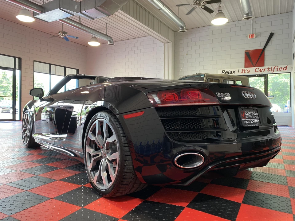2012 Audi 42 R8 - Image 11 of 31