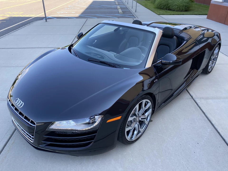 2012 Audi 42 R8 - Image 9 of 31
