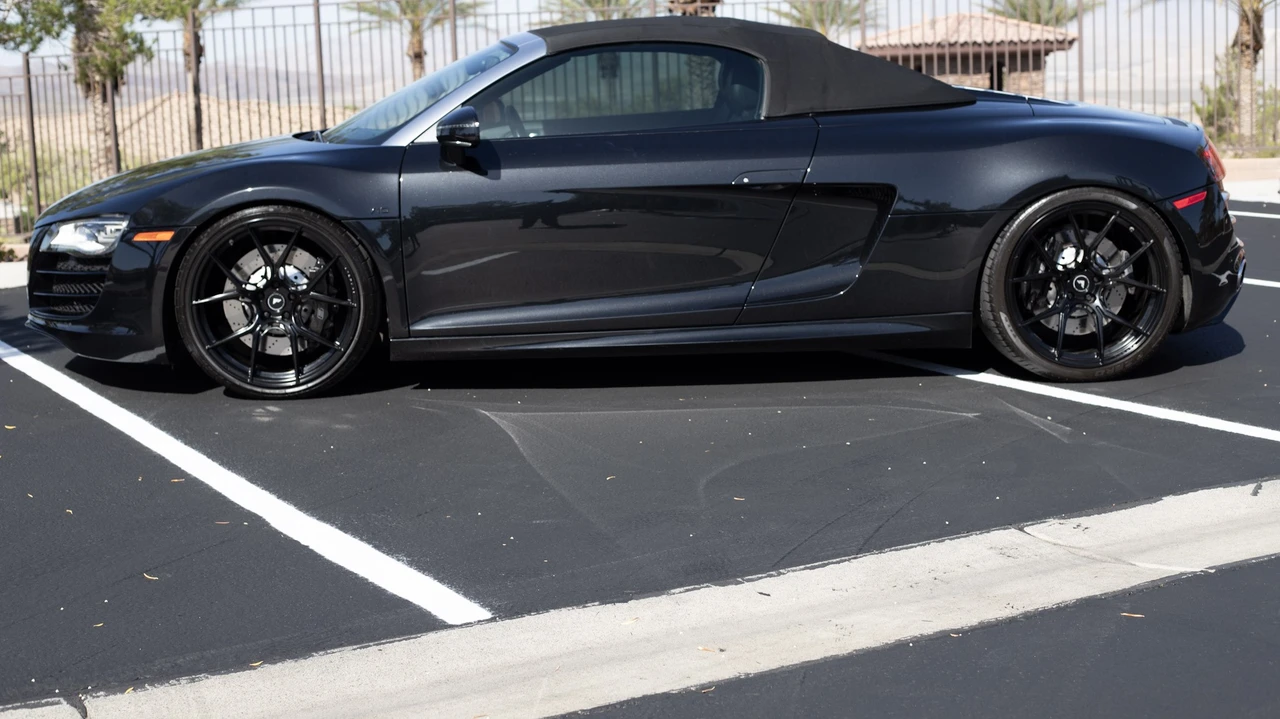 2012 Audi 42 R8 - Image 24 of 31