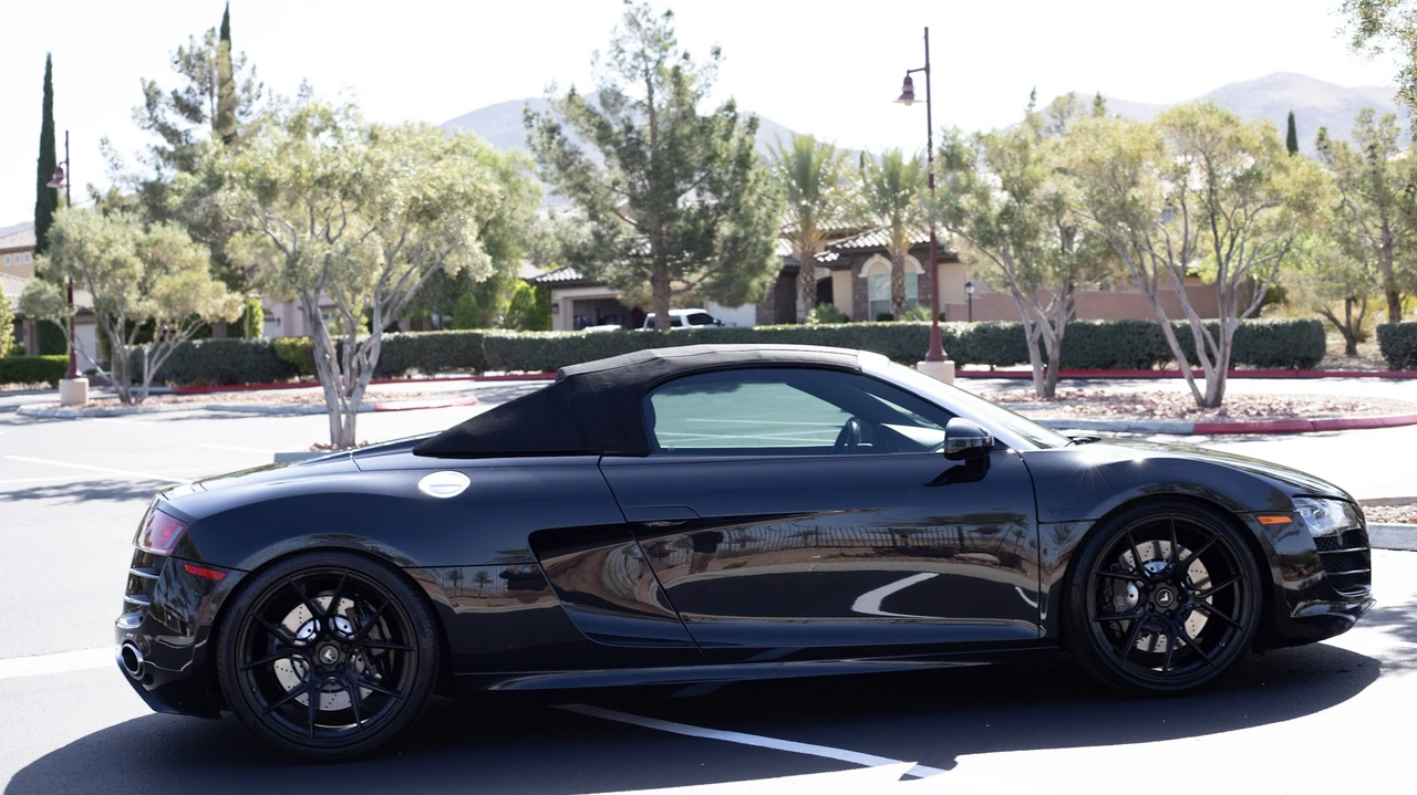 2012 Audi 42 R8 - Image 16 of 31