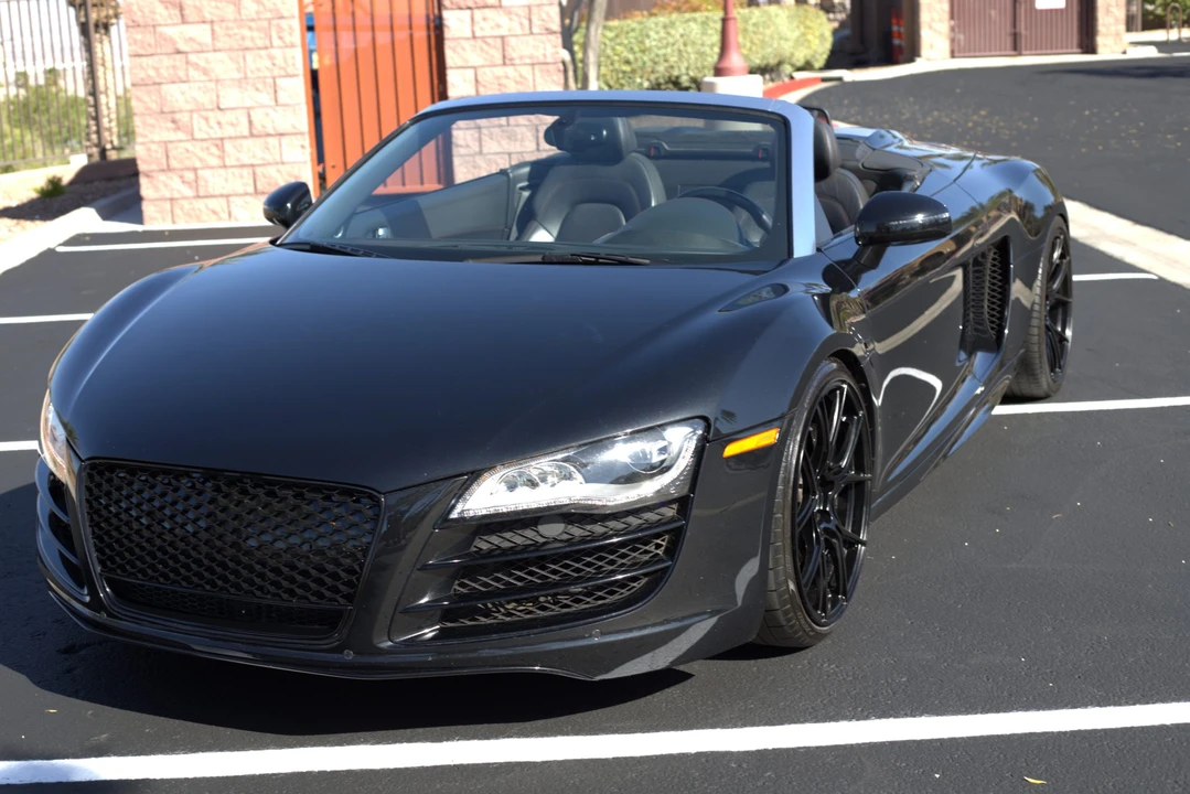 2012 Audi 42 R8 - Image 2 of 31