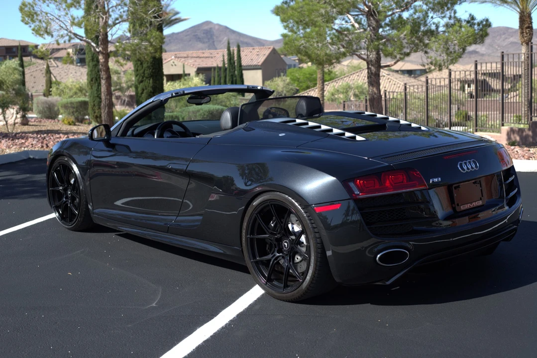 2012 Audi 42 R8 - Image 8 of 31