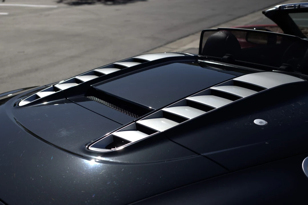 2012 Audi 42 R8 - Image 25 of 31