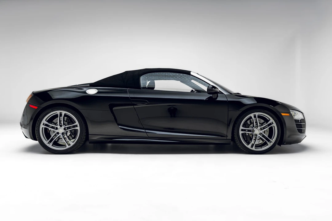 2012 Audi 42 R8 - Image 12 of 31