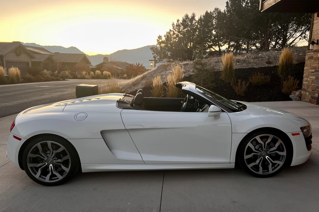 2012 Audi 42 R8 - Image 13 of 31