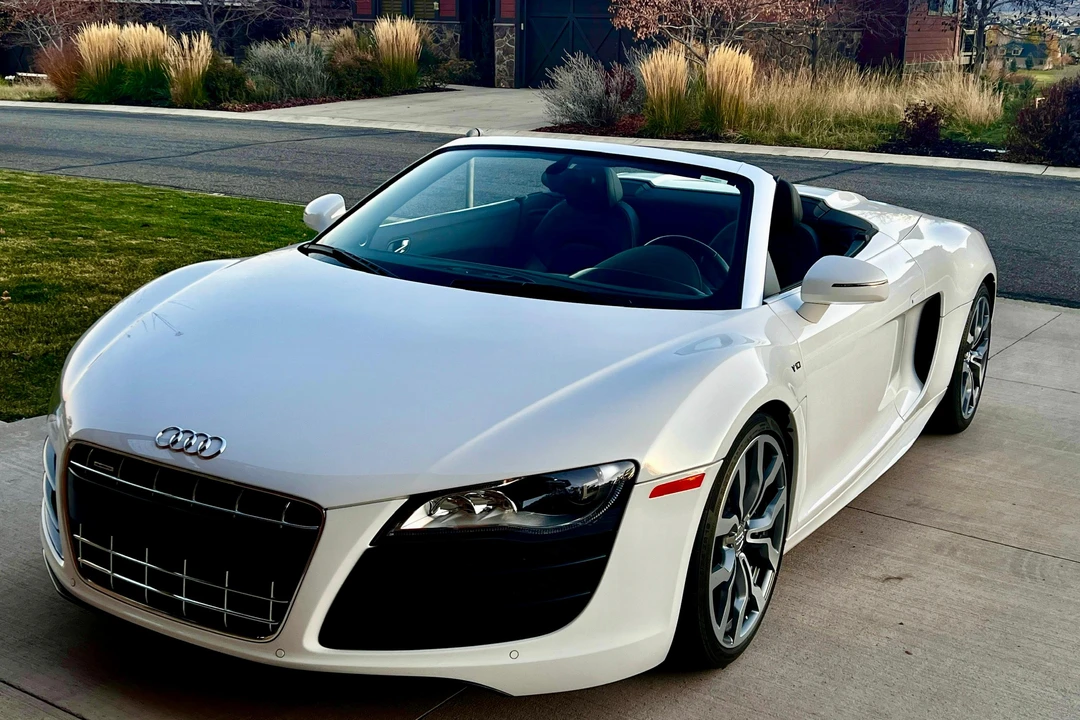 2012 Audi 42 R8 - Image 7 of 31