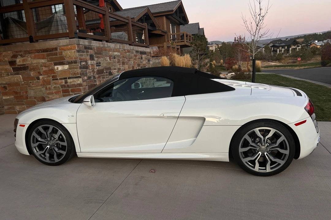2012 Audi 42 R8 - Image 23 of 31