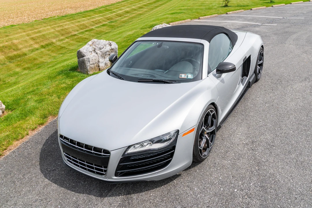 2012 Audi 42 R8 - Image 9 of 31