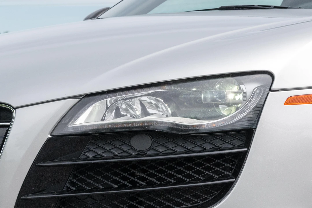 2012 Audi 42 R8 - Image 25 of 31