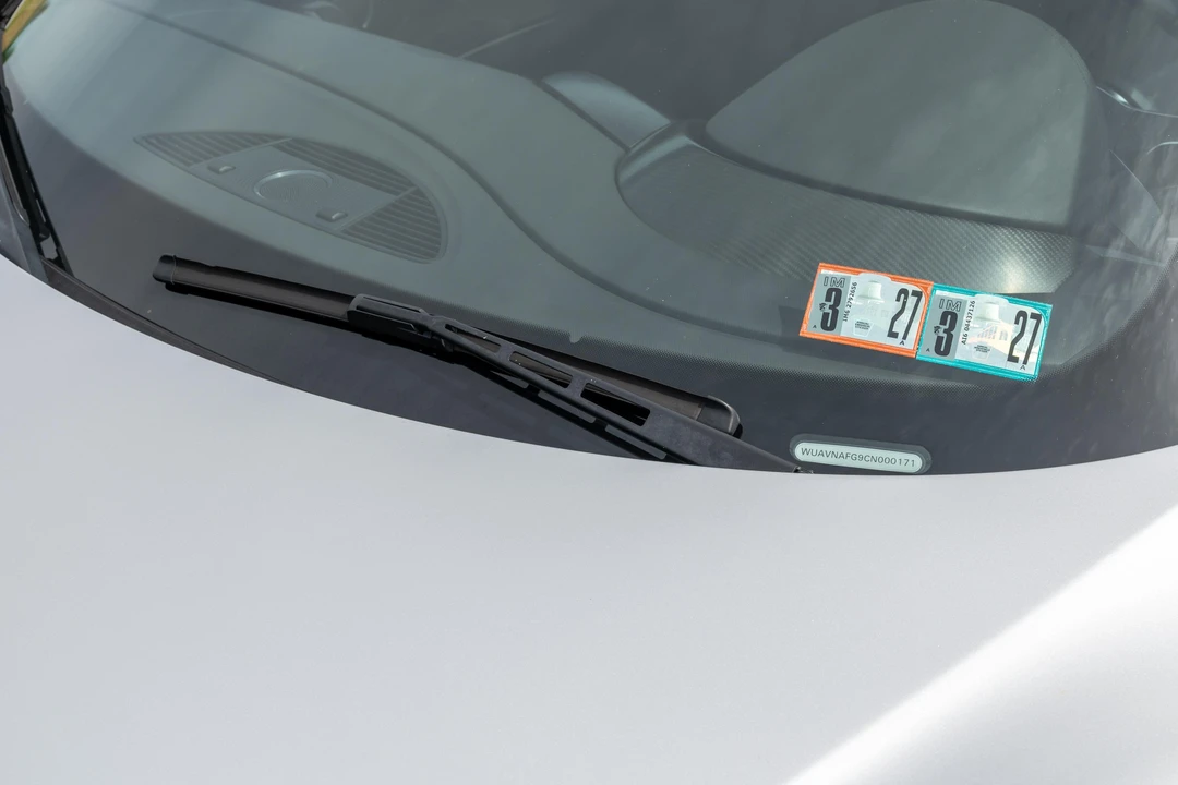 2012 Audi 42 R8 - Image 28 of 31