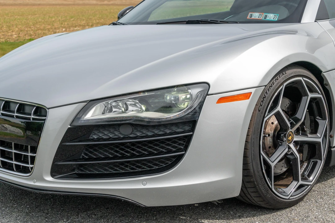 2012 Audi 42 R8 - Image 26 of 31