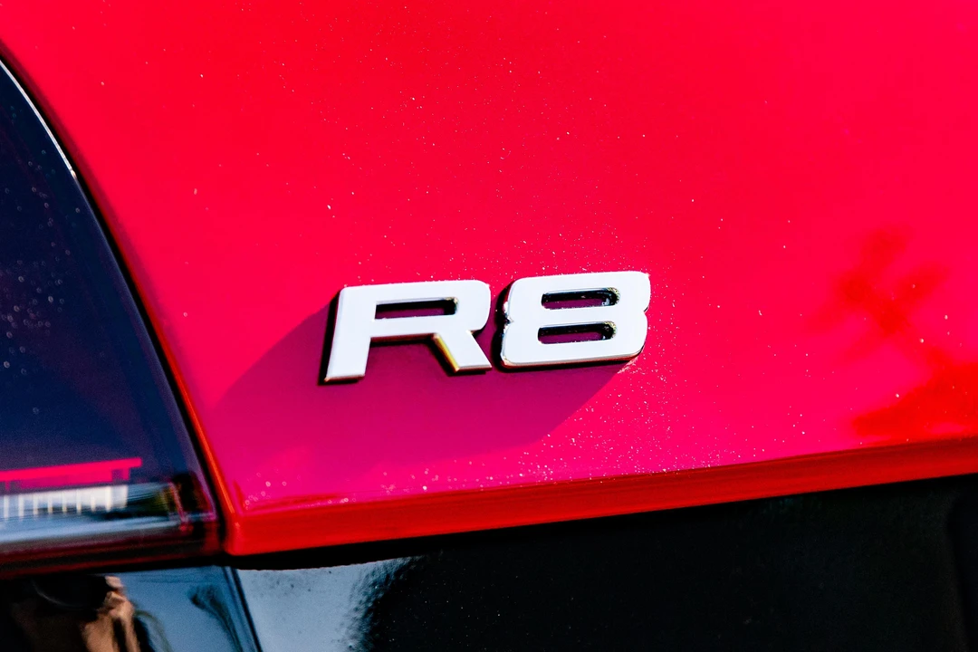 2012 Audi 42 R8 - Image 30 of 31