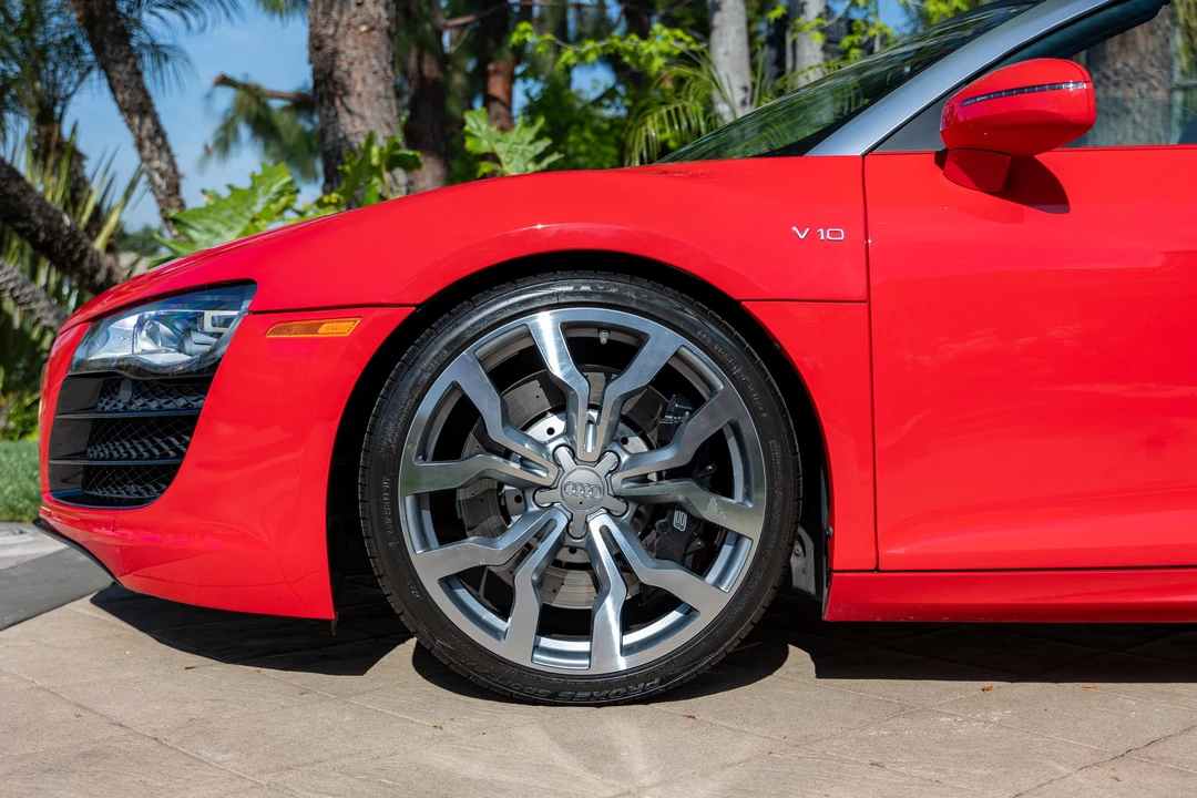2012 Audi 42 R8 - Image 20 of 31