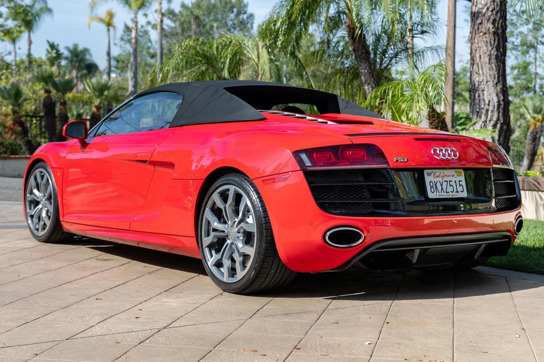 2012 Audi 42 R8 - Image 4 of 31