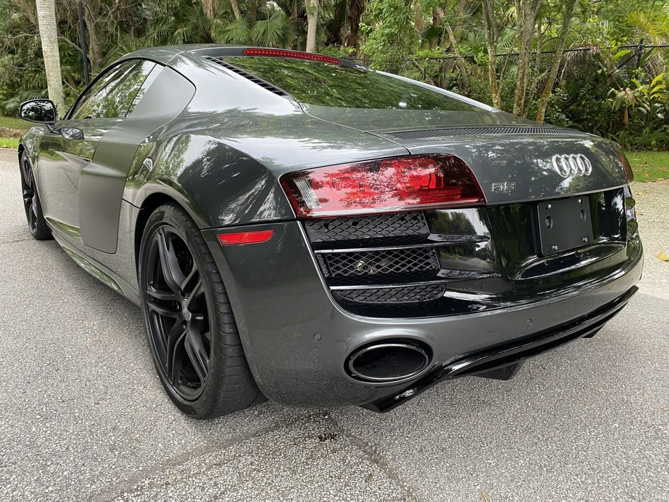 2012 Audi 42 R8 - Image 14 of 31