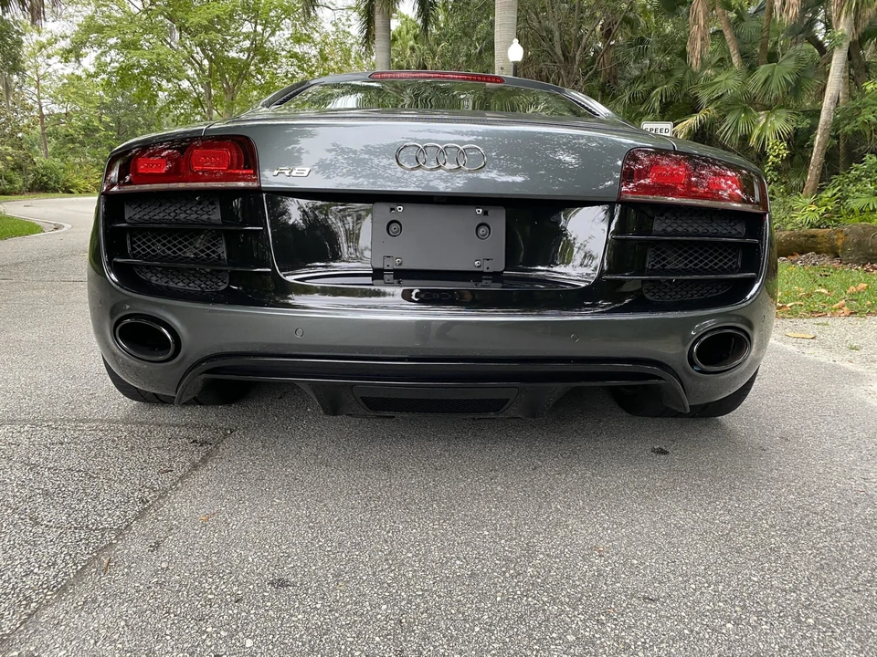 2012 Audi 42 R8 - Image 15 of 31