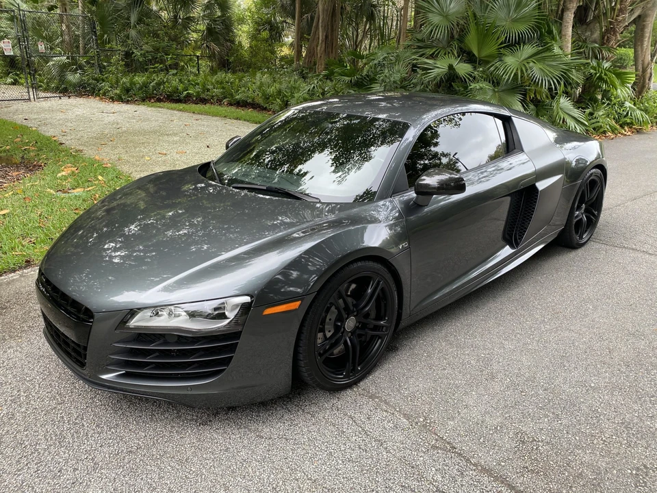 2012 Audi 42 R8 - Image 8 of 31