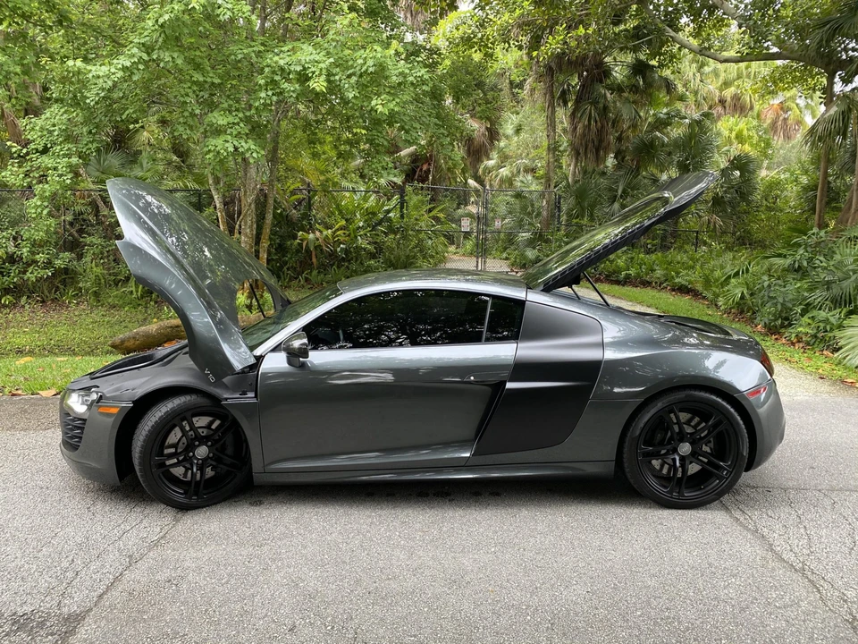 2012 Audi 42 R8 - Image 29 of 31