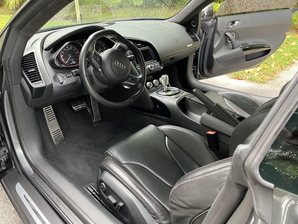 2012 Audi 42 R8 - Image 31 of 31