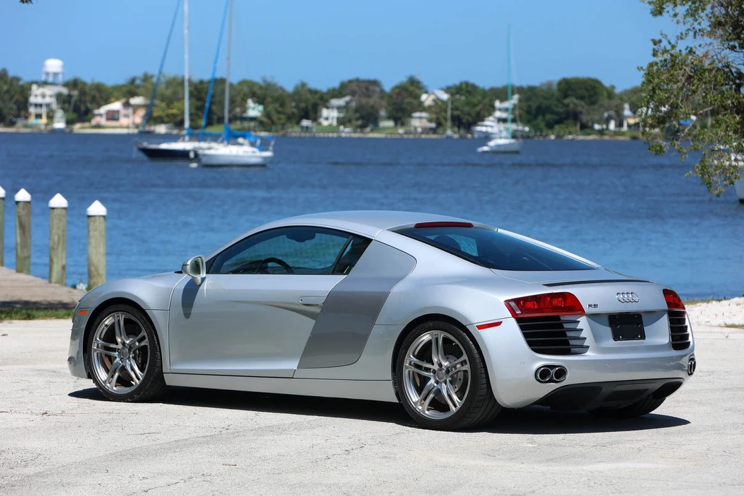 2012 Audi 42 R8 - Image 6 of 31