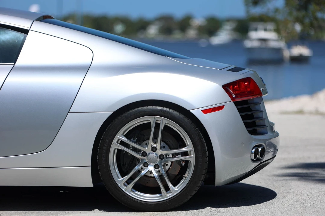2012 Audi 42 R8 - Image 13 of 31