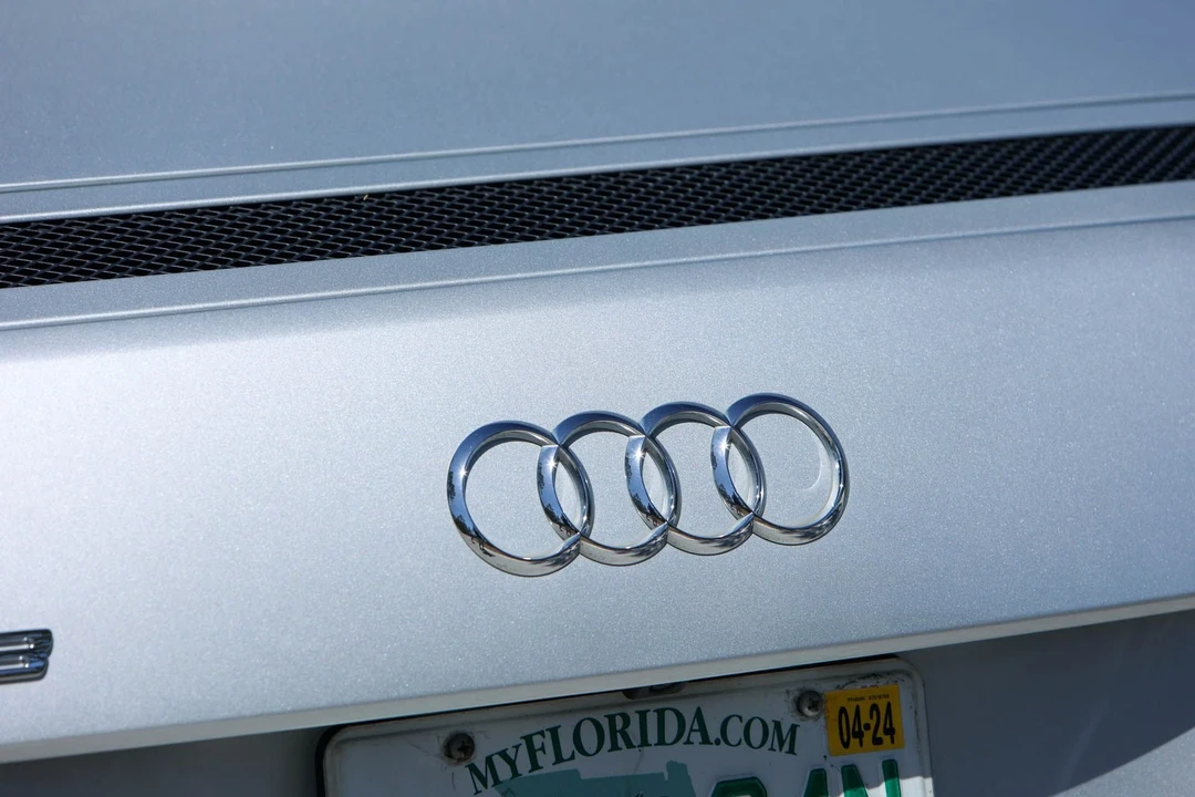 2012 Audi 42 R8 - Image 22 of 31