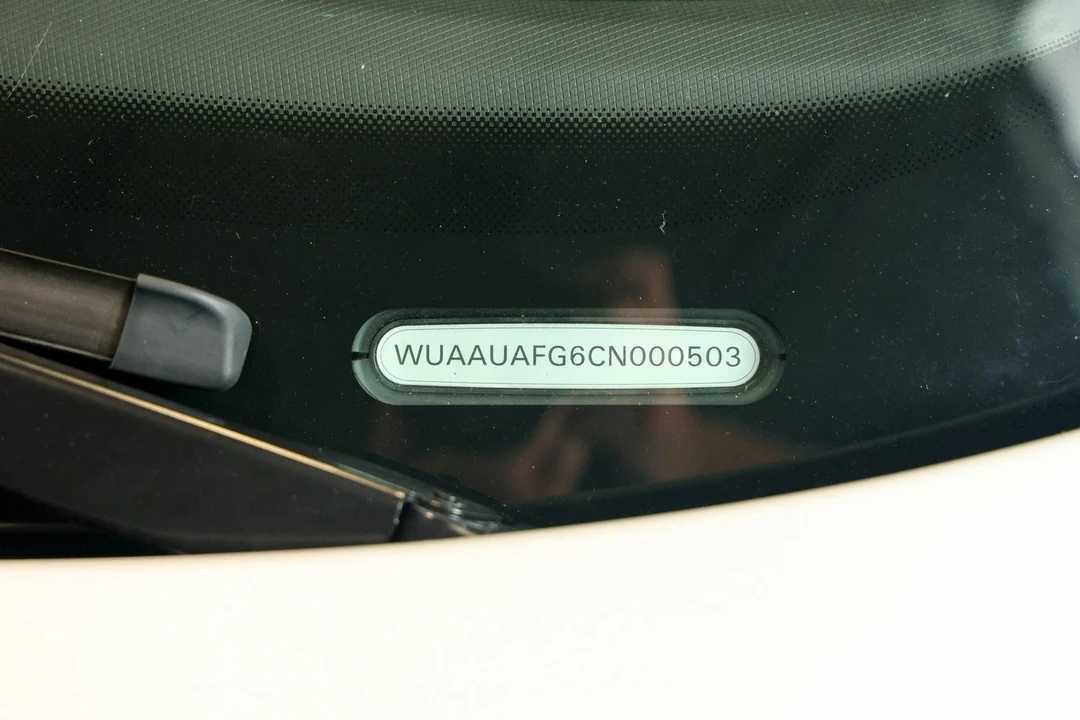 2012 Audi 42 R8 - Image 2 of 31