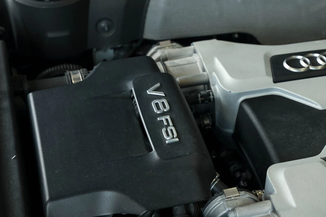 2012 Audi 42 R8 - Image 3 of 31
