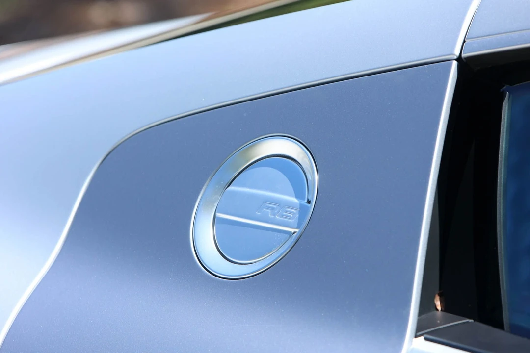 2012 Audi 42 R8 - Image 29 of 31
