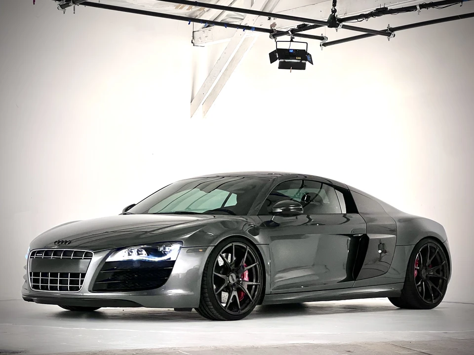 2012 Audi 42 R8 - Image 2 of 8