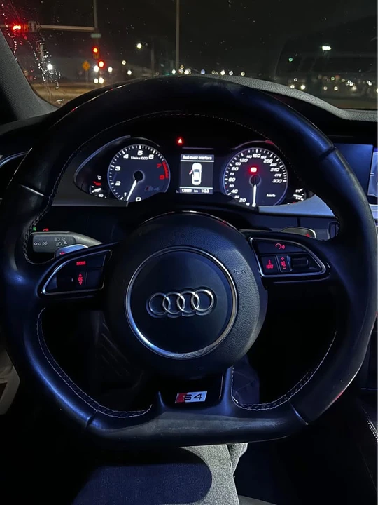 2012 Audi B8 S4 - Image 8 of 10