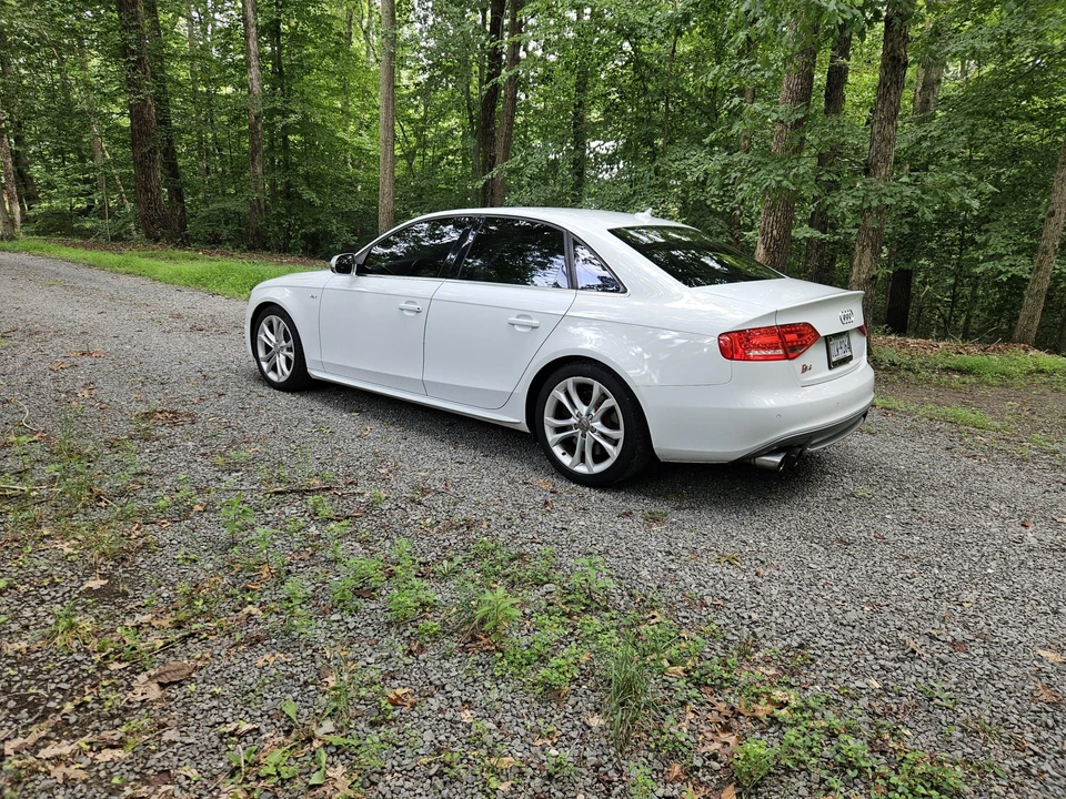 2012 Audi B8 S4 - Image 8 of 31