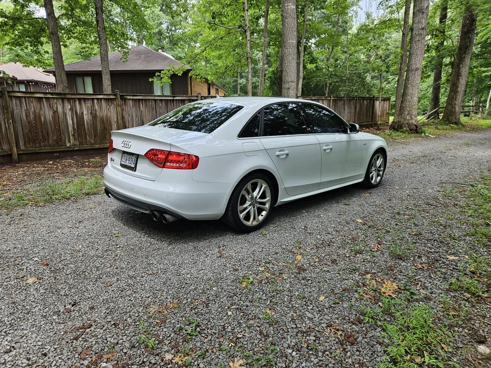 2012 Audi B8 S4 - Image 6 of 31