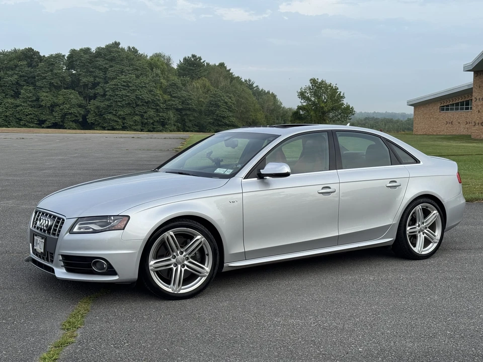 2012 Audi B8 S4 - Image 2 of 31