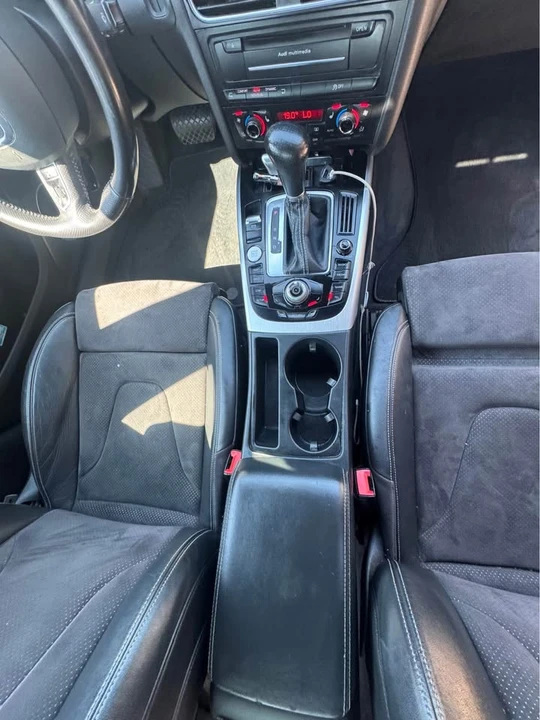 2012 Audi B8 S4 - Image 8 of 17