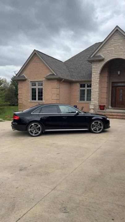 2012 Audi B8 S4 - Image 3 of 8