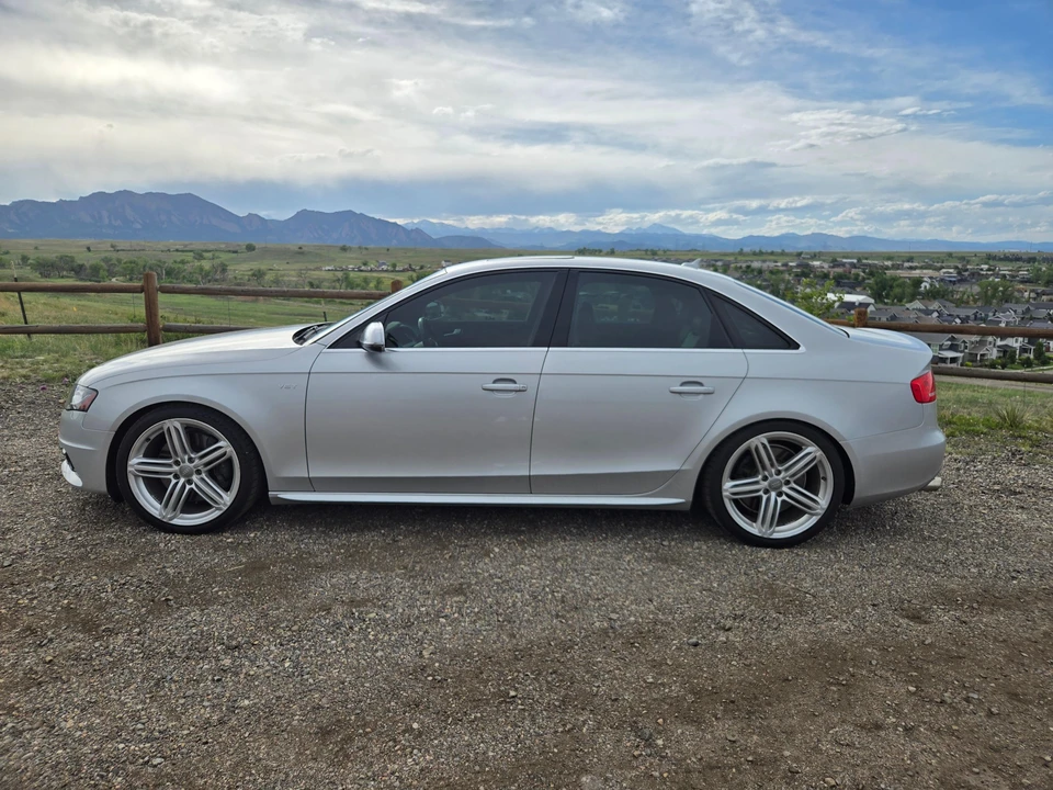 2012 Audi B8 S4 - Image 8 of 31