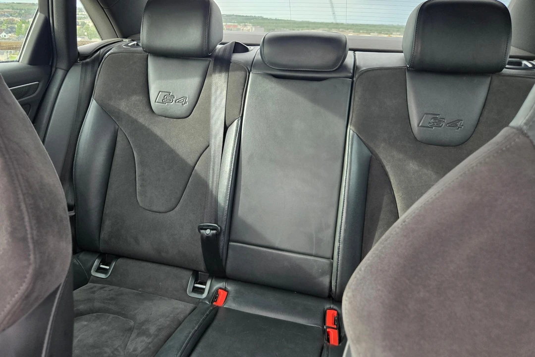 2012 Audi B8 S4 - Image 28 of 31