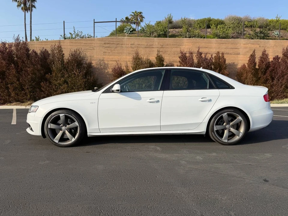 2012 Audi B8 S4 - Image 2 of 23