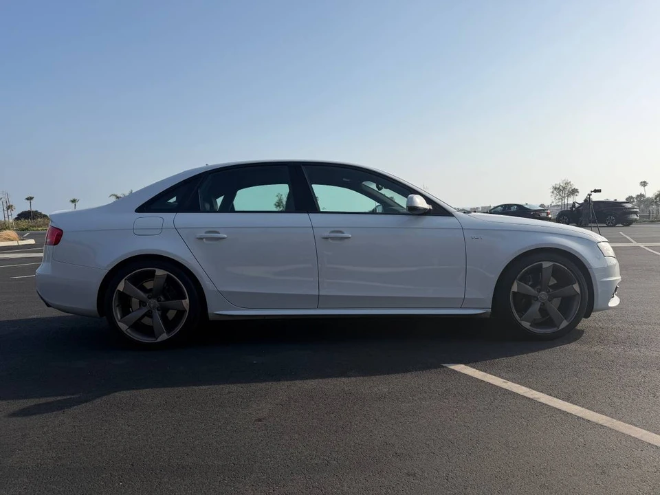 2012 Audi B8 S4 - Image 6 of 23