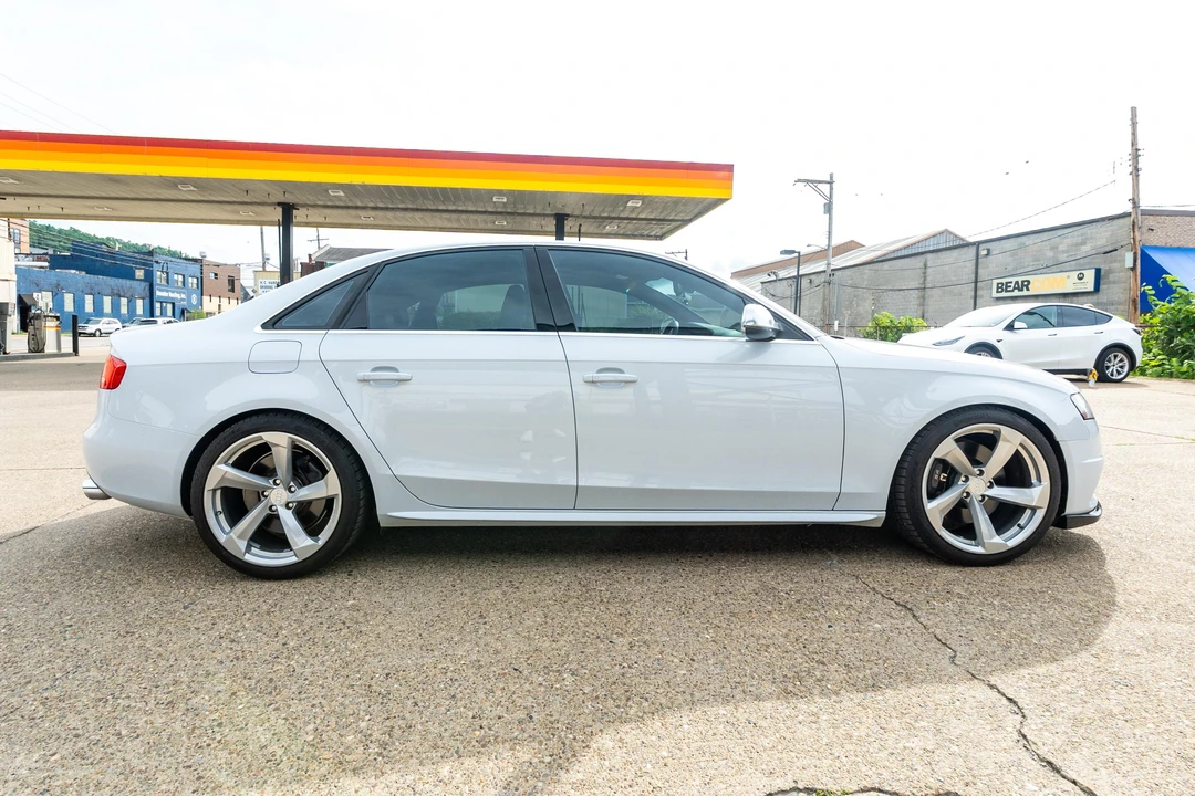 2012 Audi B8 S4 - Image 10 of 31