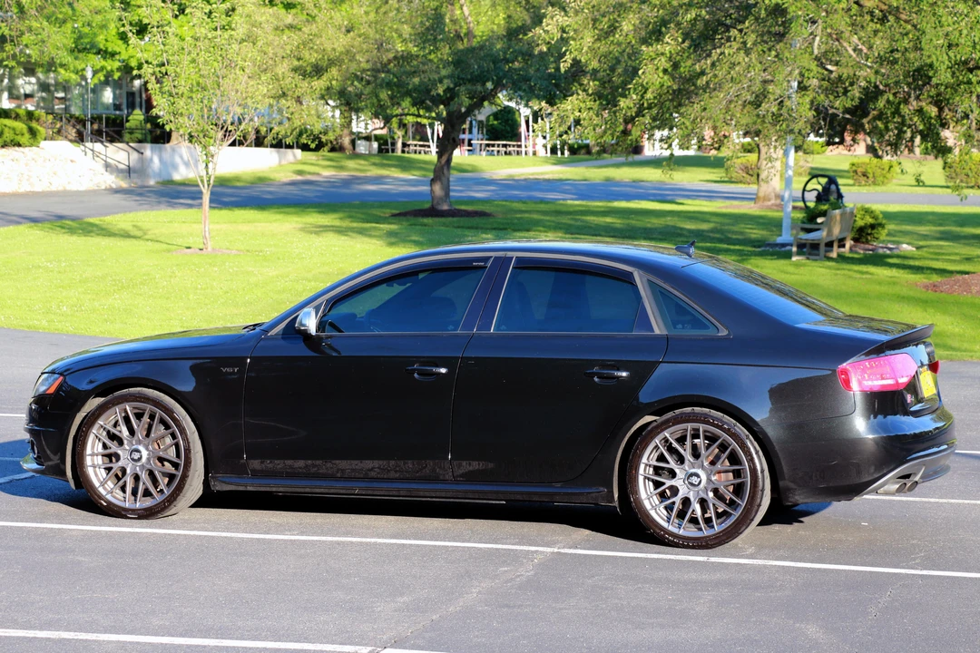 2012 Audi B8 S4 - Image 8 of 27