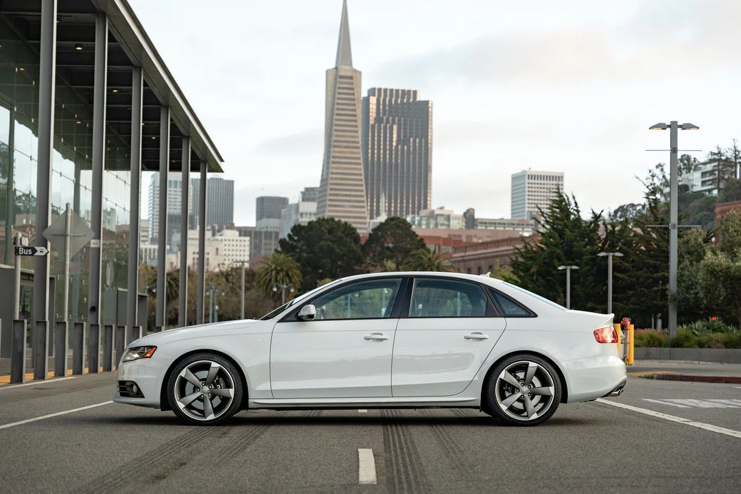 2012 Audi B8 S4 - Image 10 of 31
