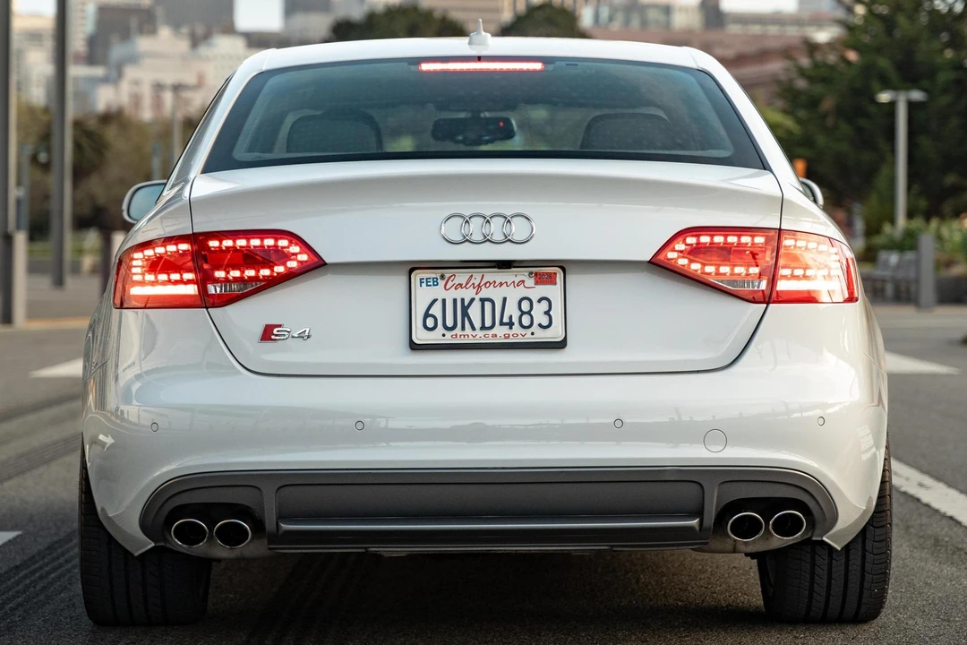 2012 Audi B8 S4 - Image 5 of 31