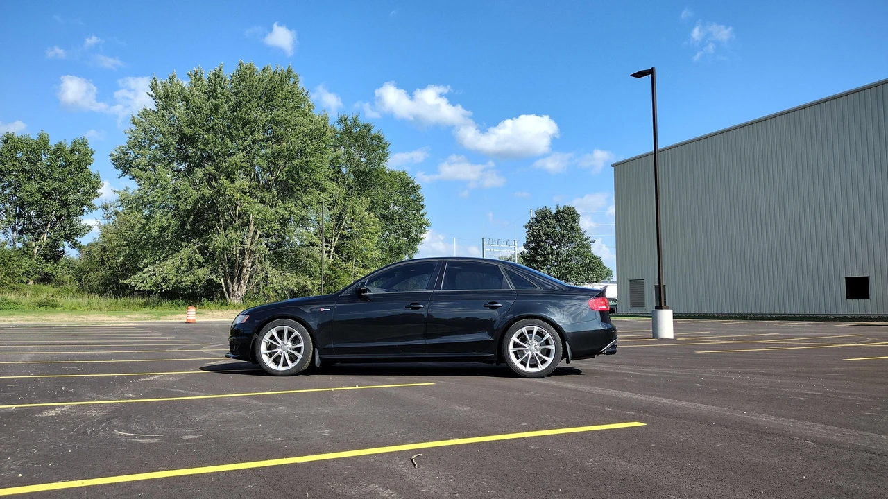 2012 Audi B8 S4 - Image 15 of 31