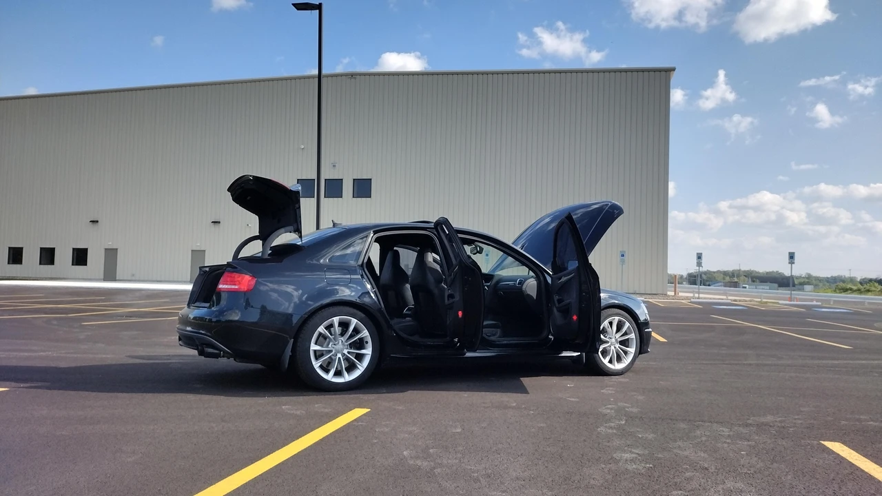 2012 Audi B8 S4 - Image 23 of 31