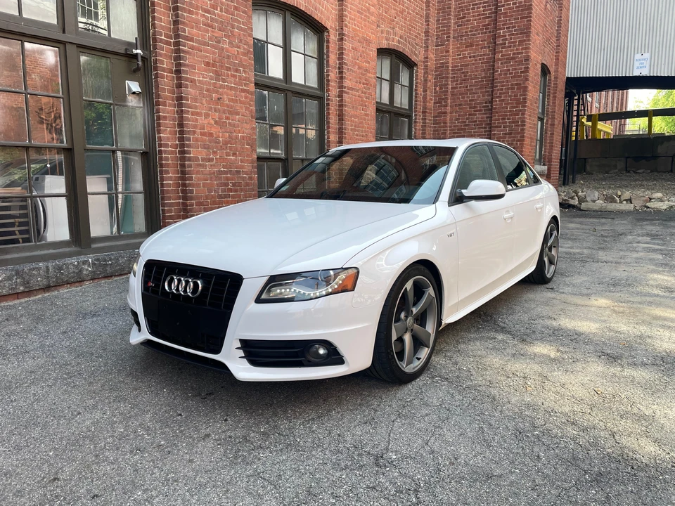 2012 Audi B8 S4 - Image 8 of 31